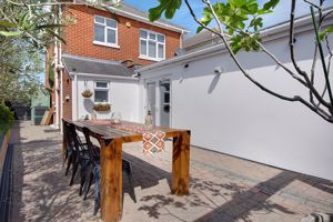 Rear External- click for photo gallery